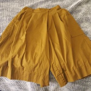 Midi scort/shorts from prologue